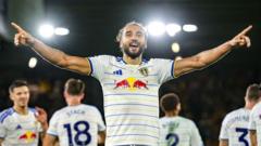 ‘Unplayable’ & ‘almost perfect’ – Calvert-Lewin set for England recall?